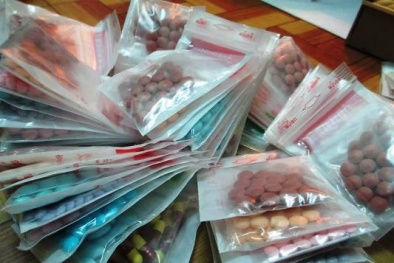 Thuốc giảm cân Thái Lan Yanhee: Nước ngoài cấm, ta bán tràn lan